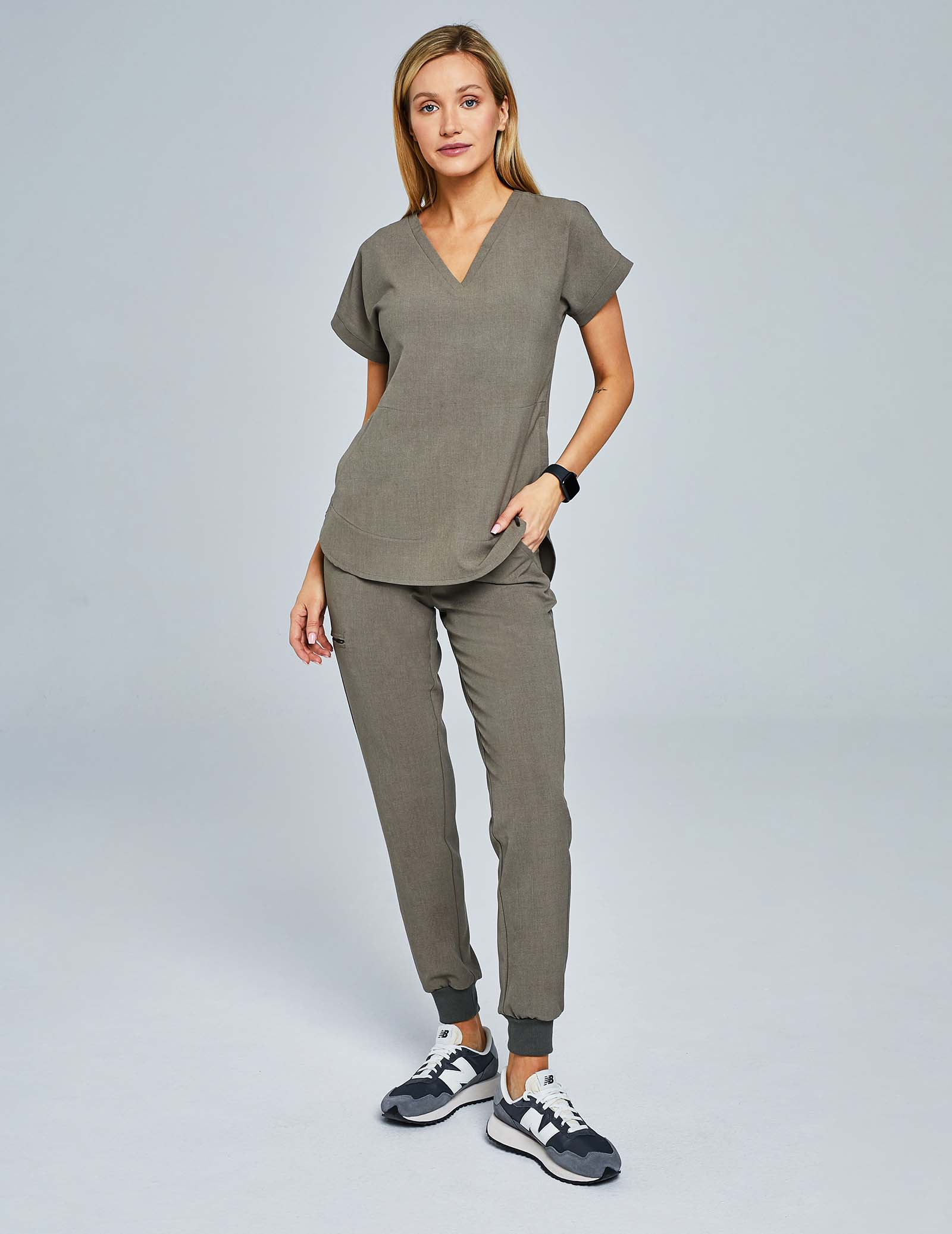 OUTLET Kendall Medical Sweatshirt - DARK SAND