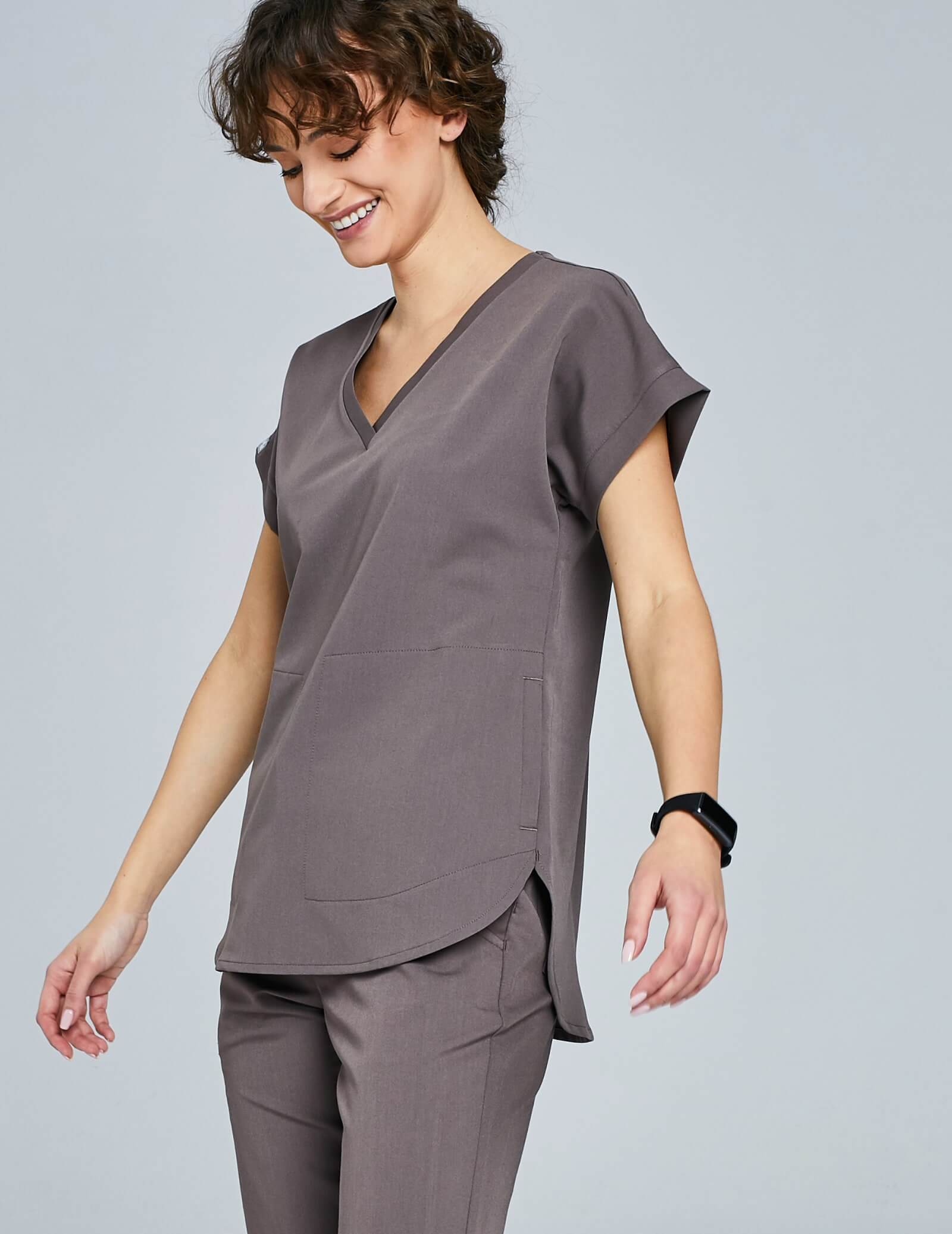 Scrub Top Kendall - CHOCOLATE BROWN