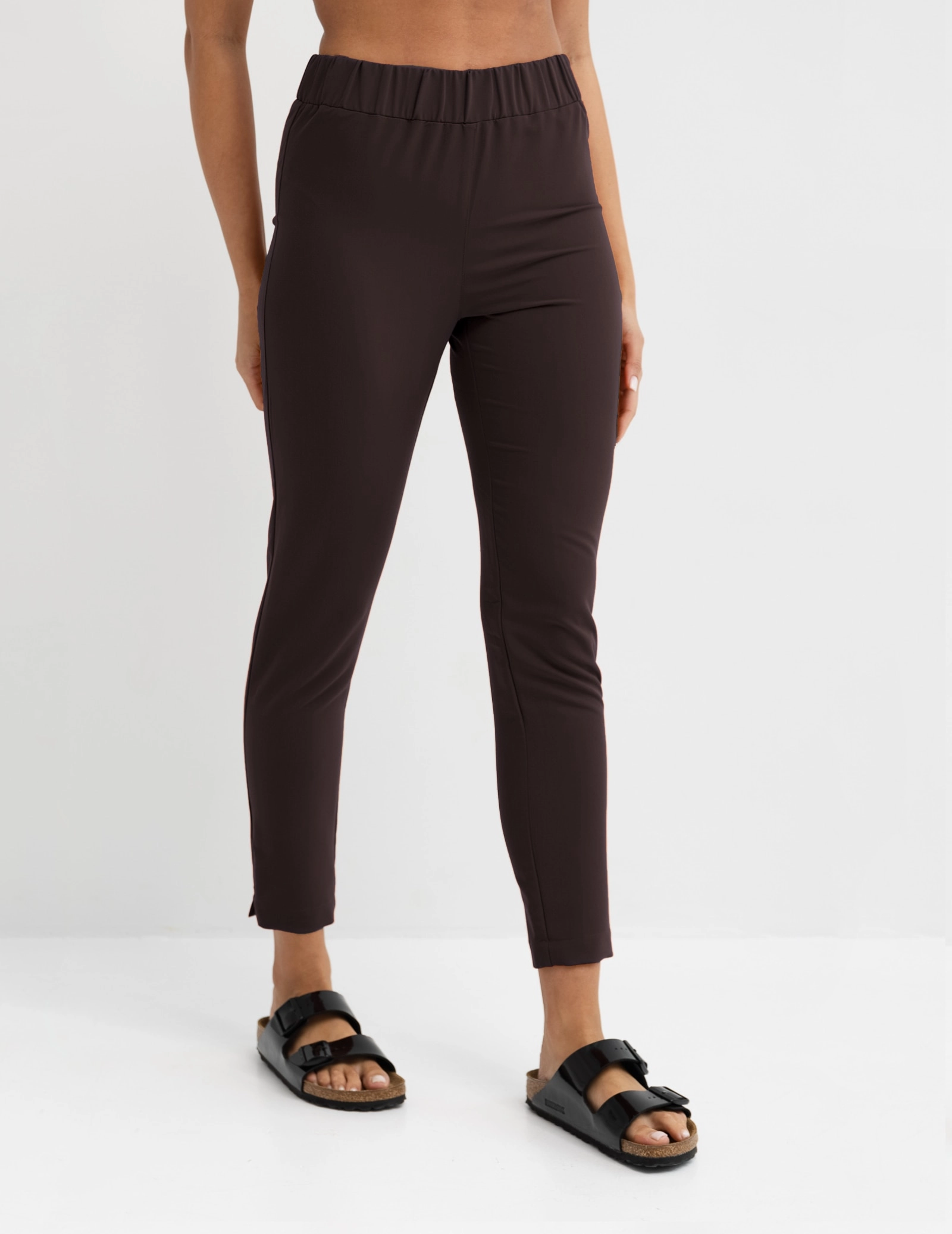 Women's Medical Scrub Pants Slim Fit - ESPRESSO