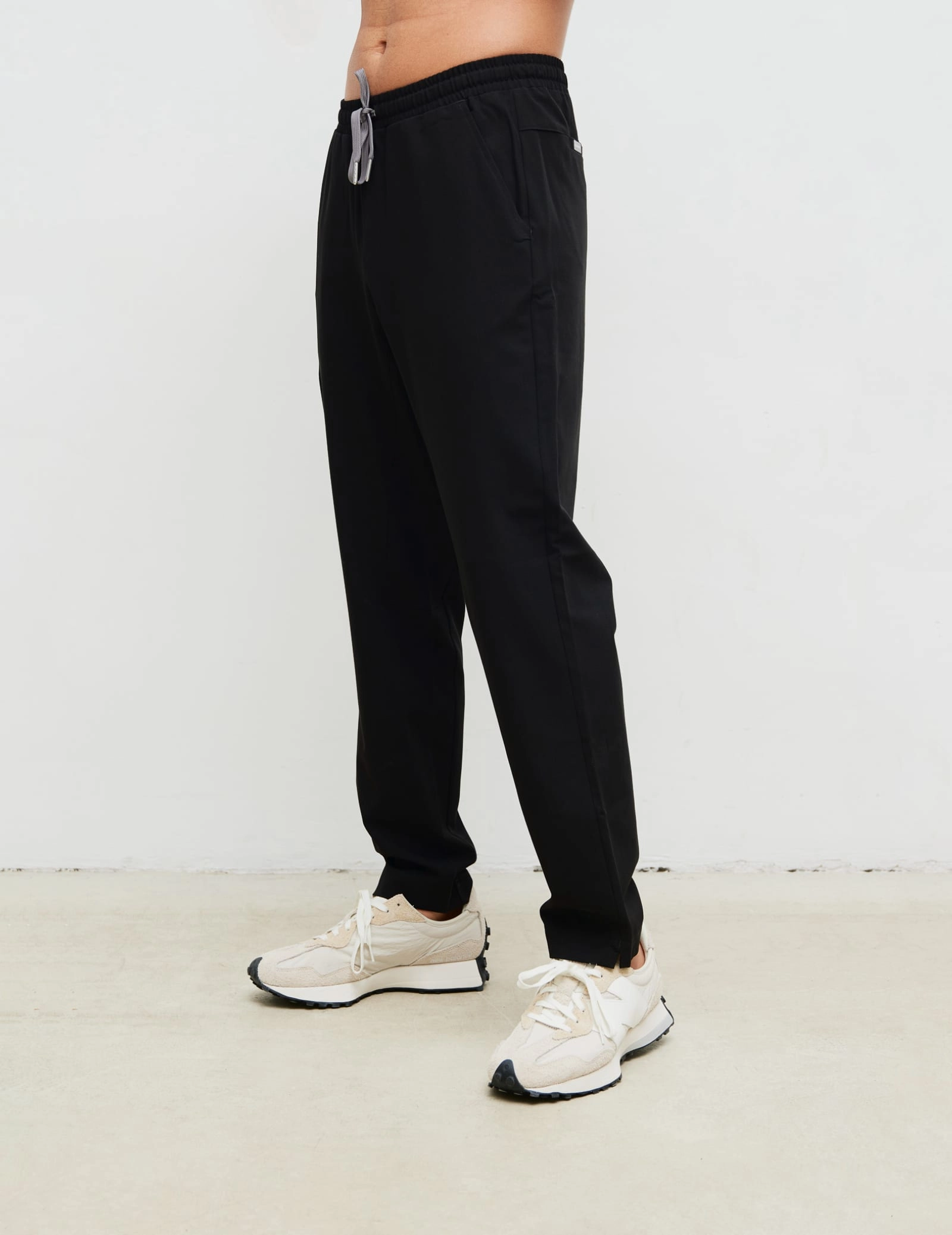 Men's Basic Pants - BLACK