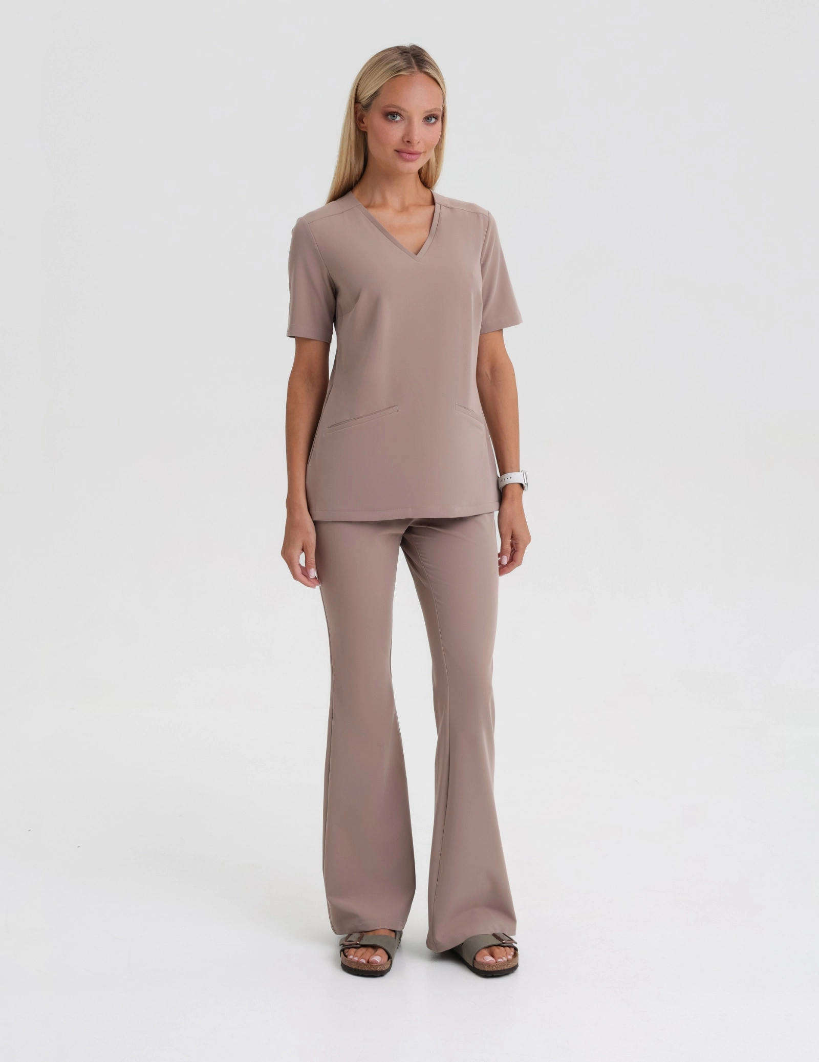 Medical Scrub Top Casy- BEIGE
