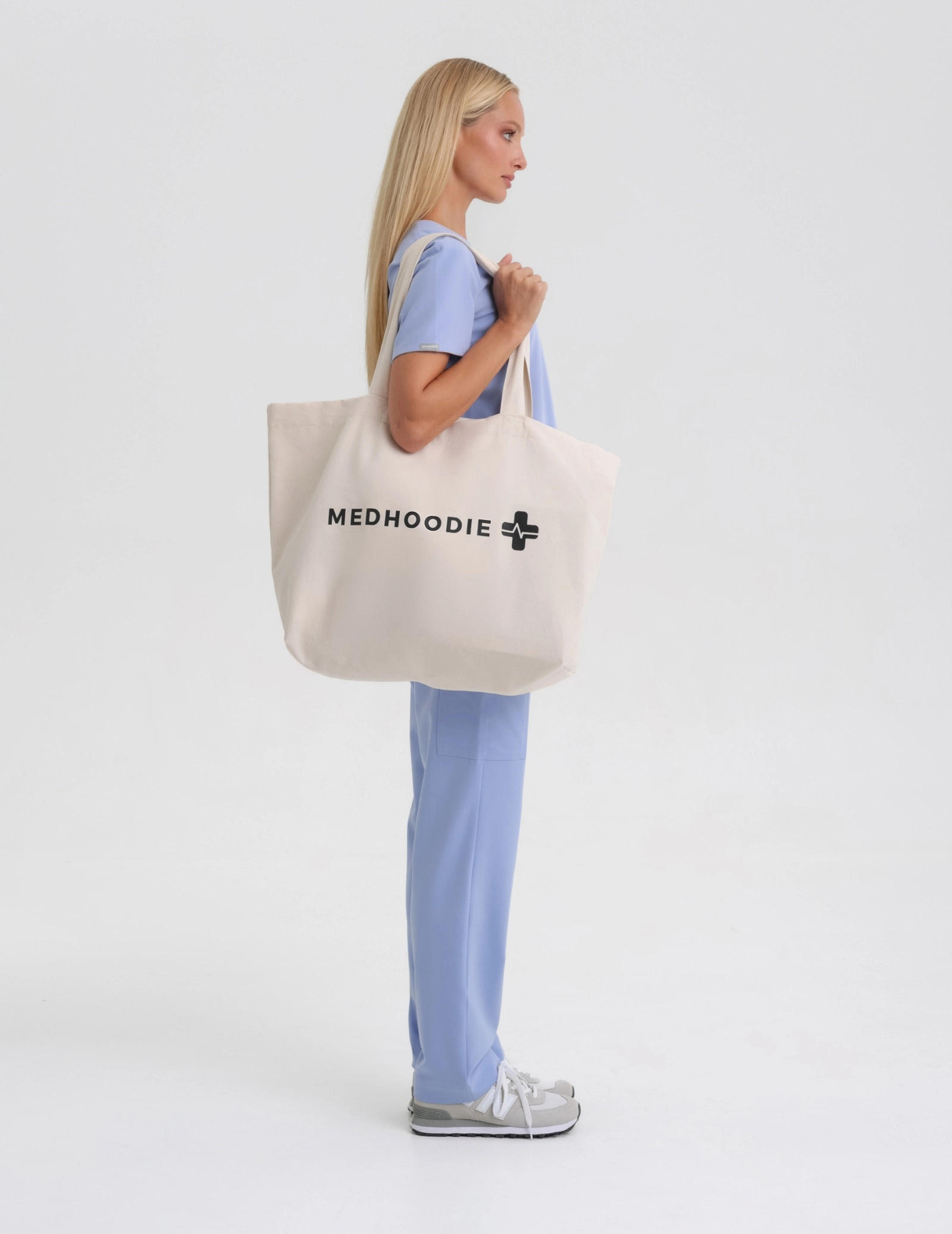 Oversize Shopper Bag "Forget nudes show me your veins"