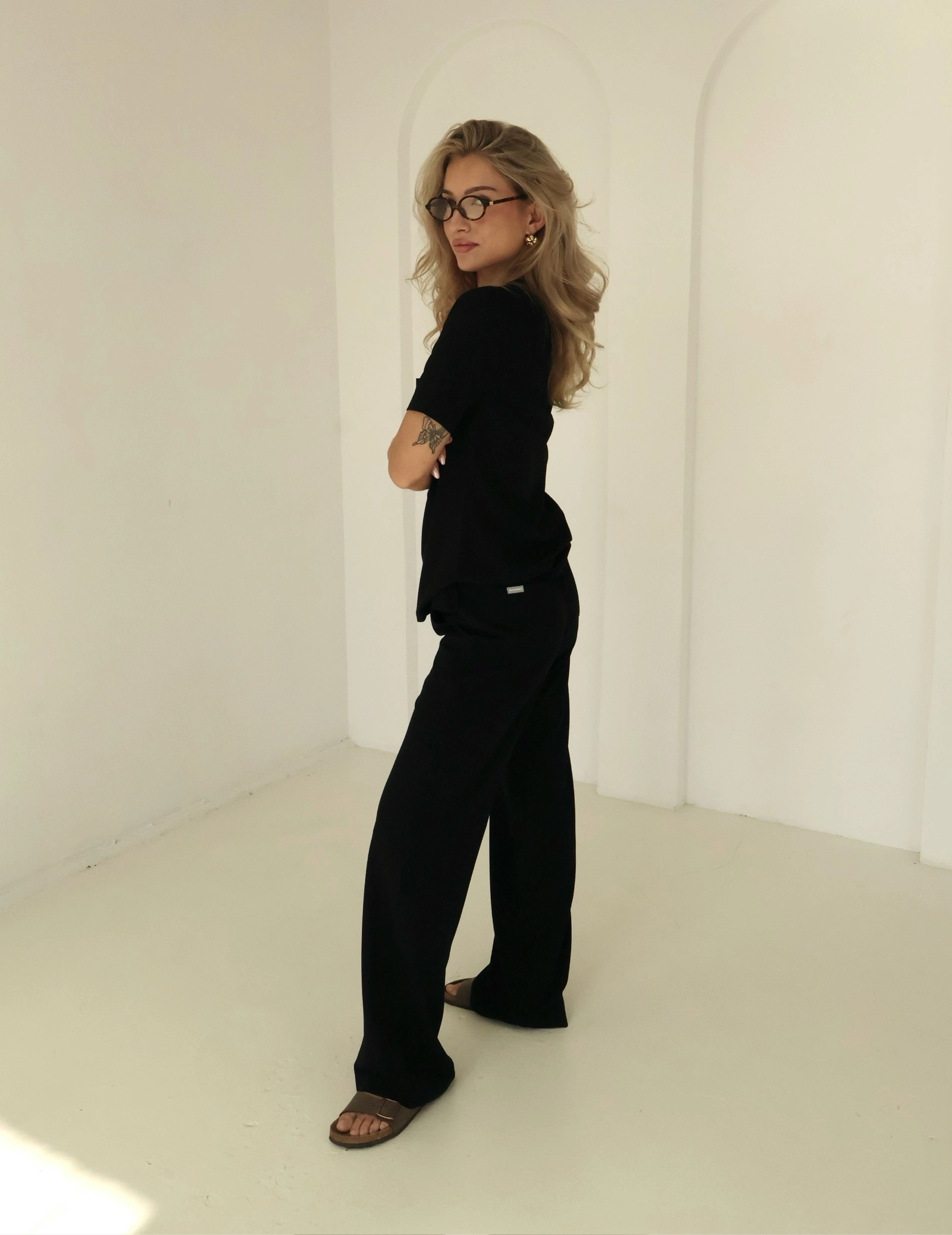 Medical Scrub Top Raya One Pocket - BLACK