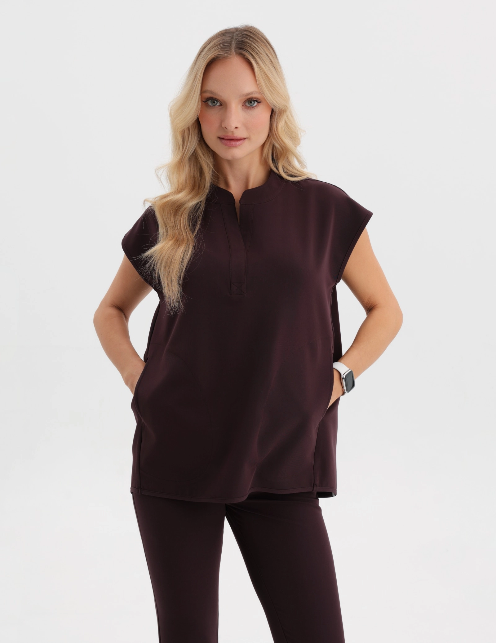 Medical Scrub Top Khloe - DARK CHOCOLATE