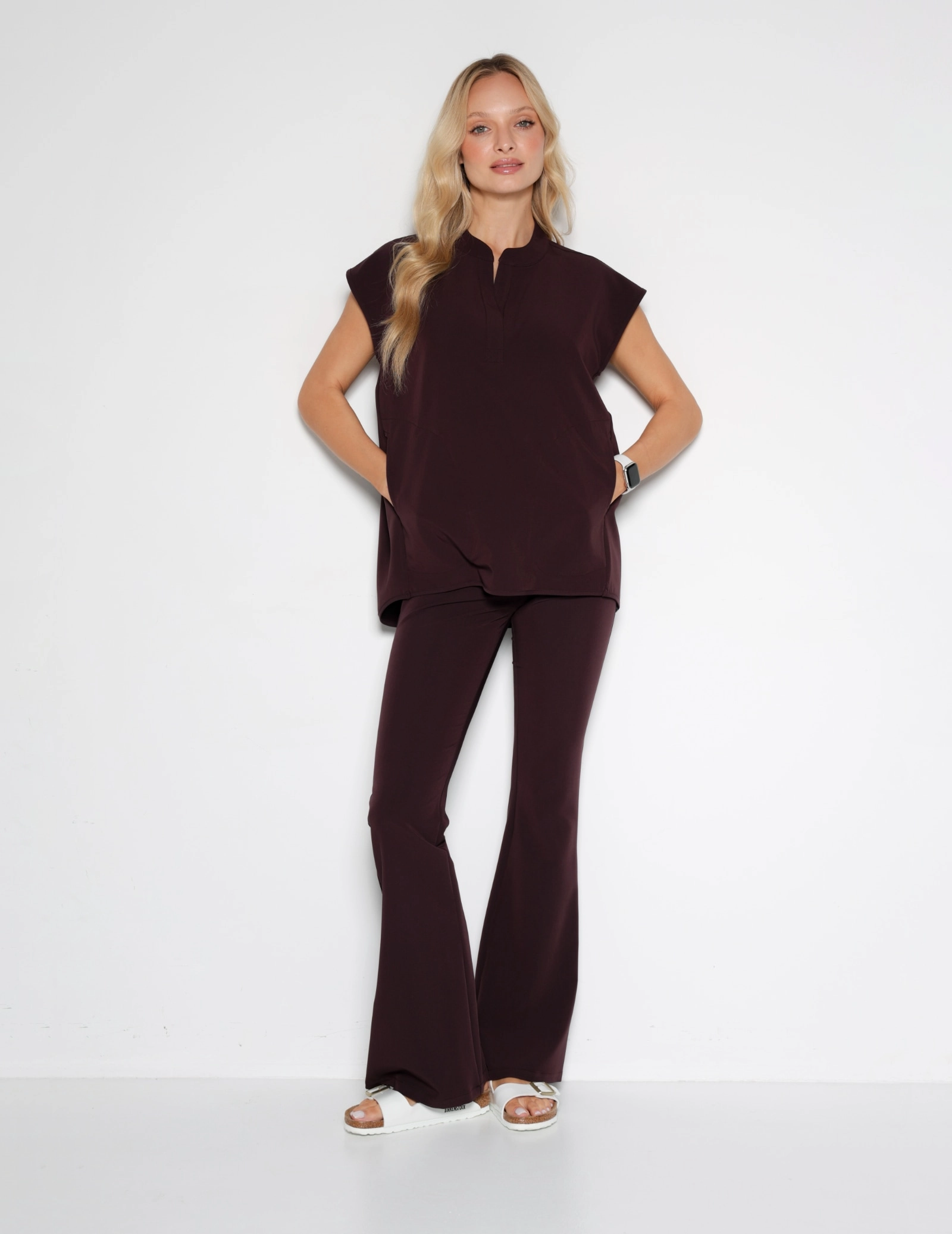 Medical Scrub Top Khloe - DARK CHOCOLATE