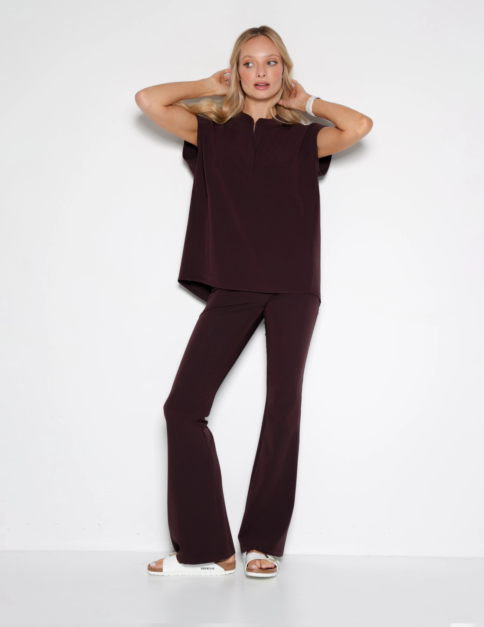 Medical Scrub Top Khloe - DARK CHOCOLATE