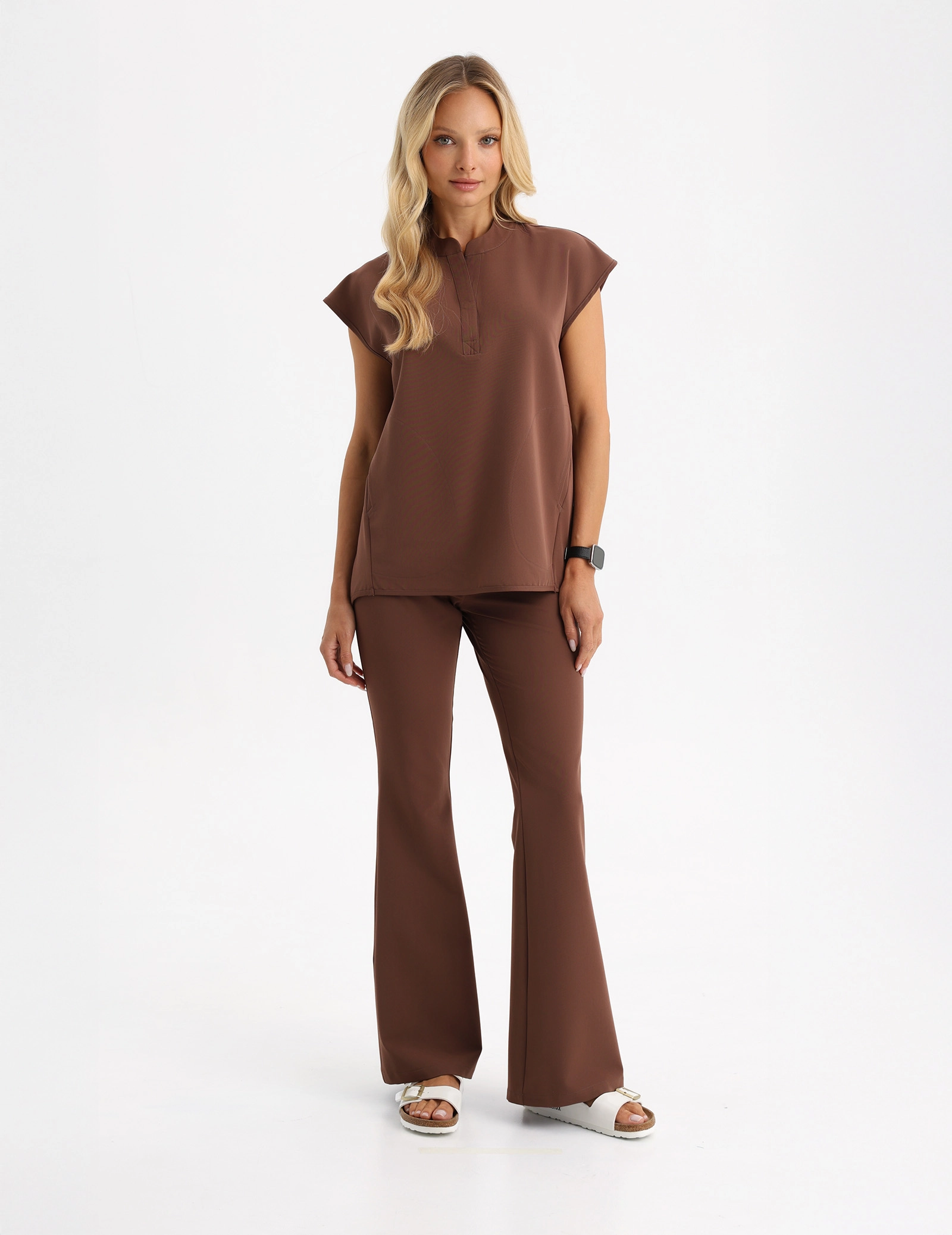 Medical Scrub Top Khloe - MILKY BROWN