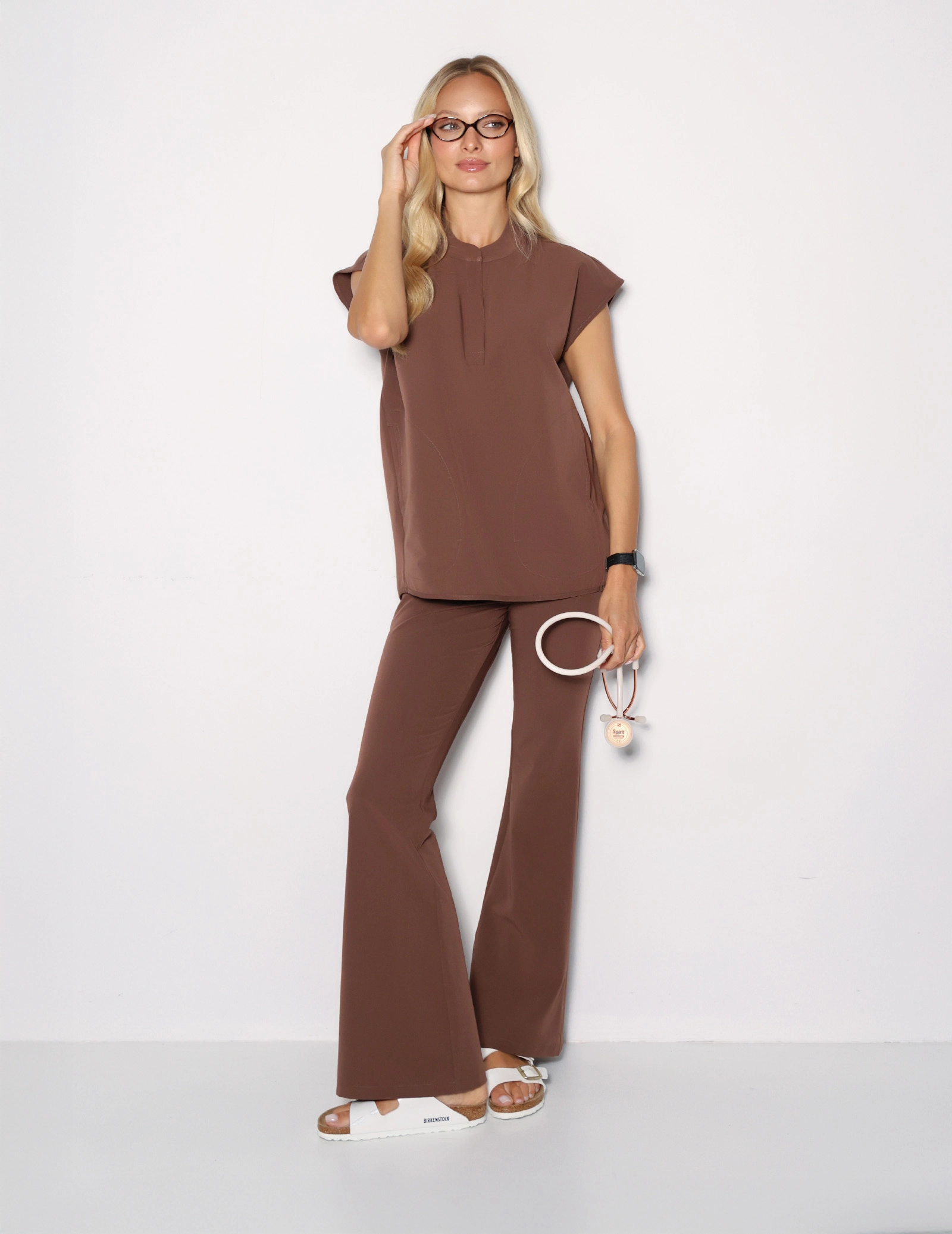 Medical Scrub Top Khloe - MILKY BROWN