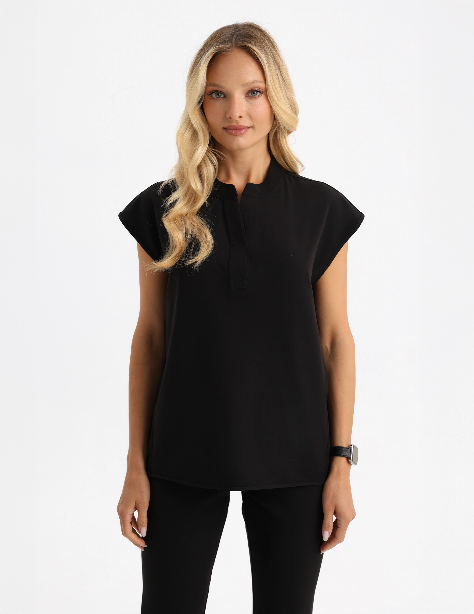 Medical Scrub Top Khloe - BLACK