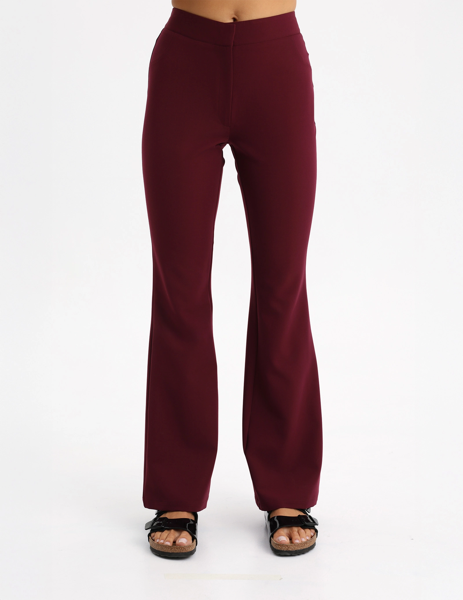 Women's Medical Scrub Pants Flare - BURGUNDY