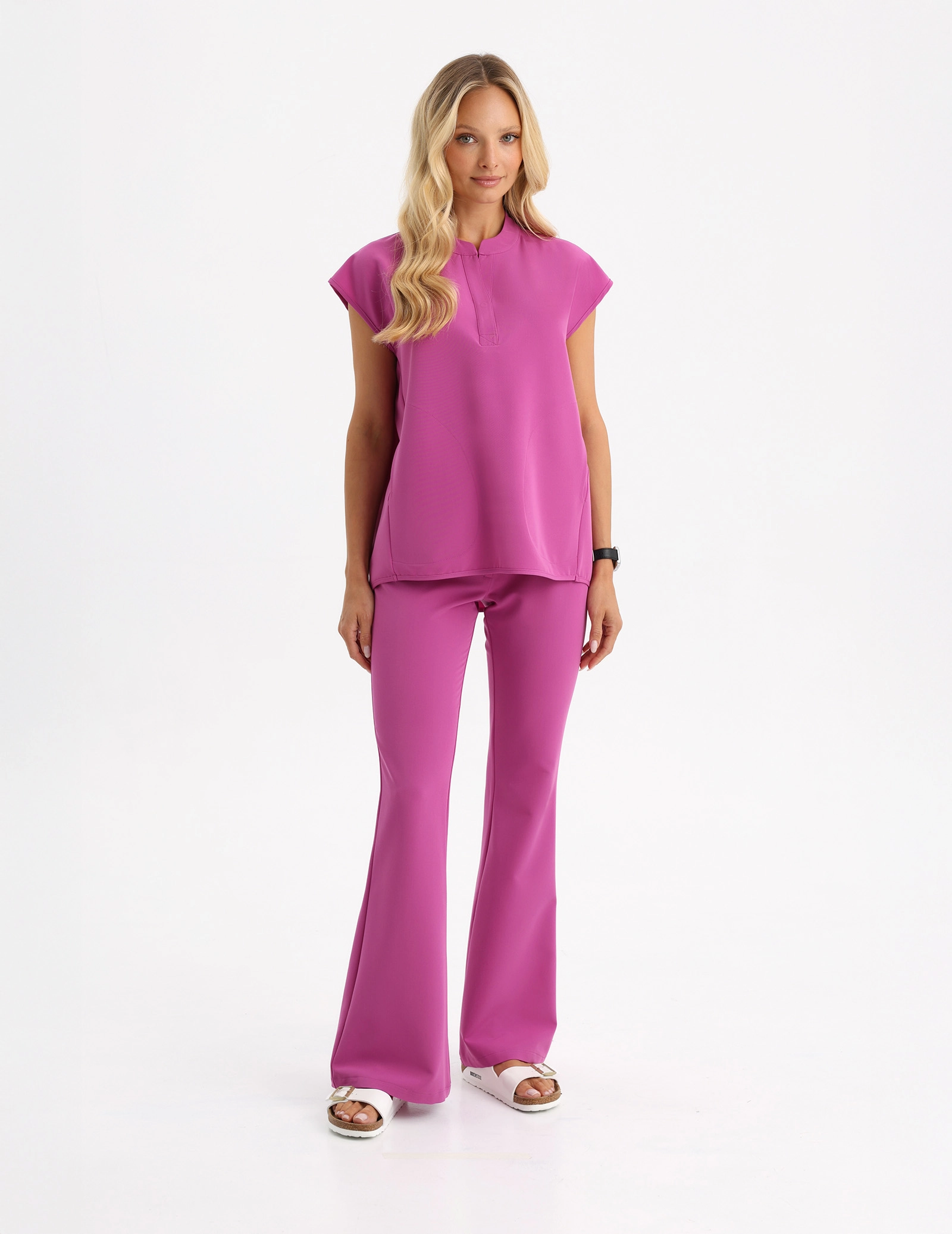 Medical Scrub Top Khloe - ELECTRIC PINK
