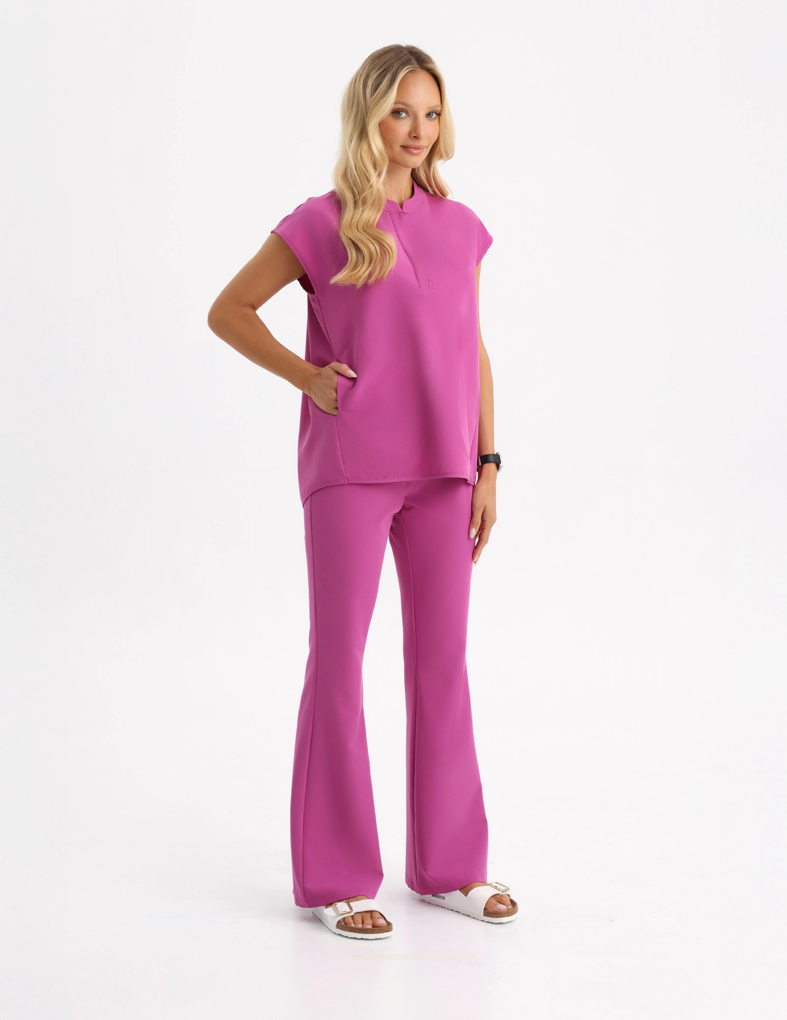 Medical Scrub Top Khloe - ELECTRIC PINK