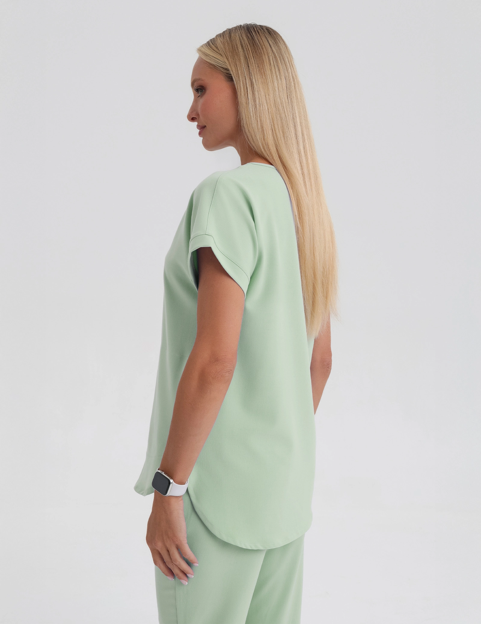 Kendall Scrub Top - MATCHA LATTE