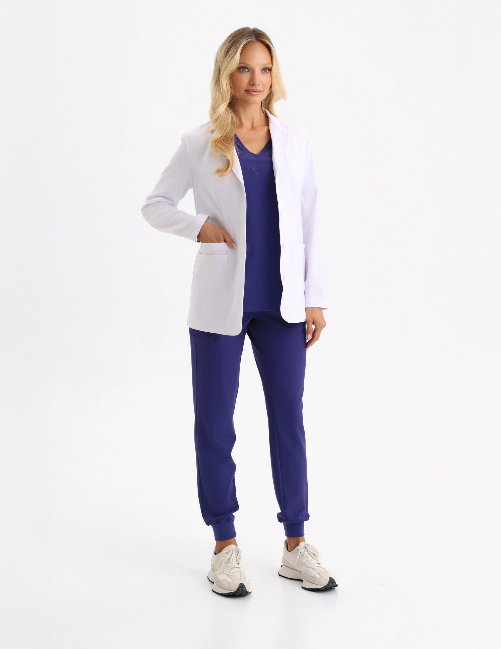 Women's Medical Coat Slim Fit - MADISON SHORT