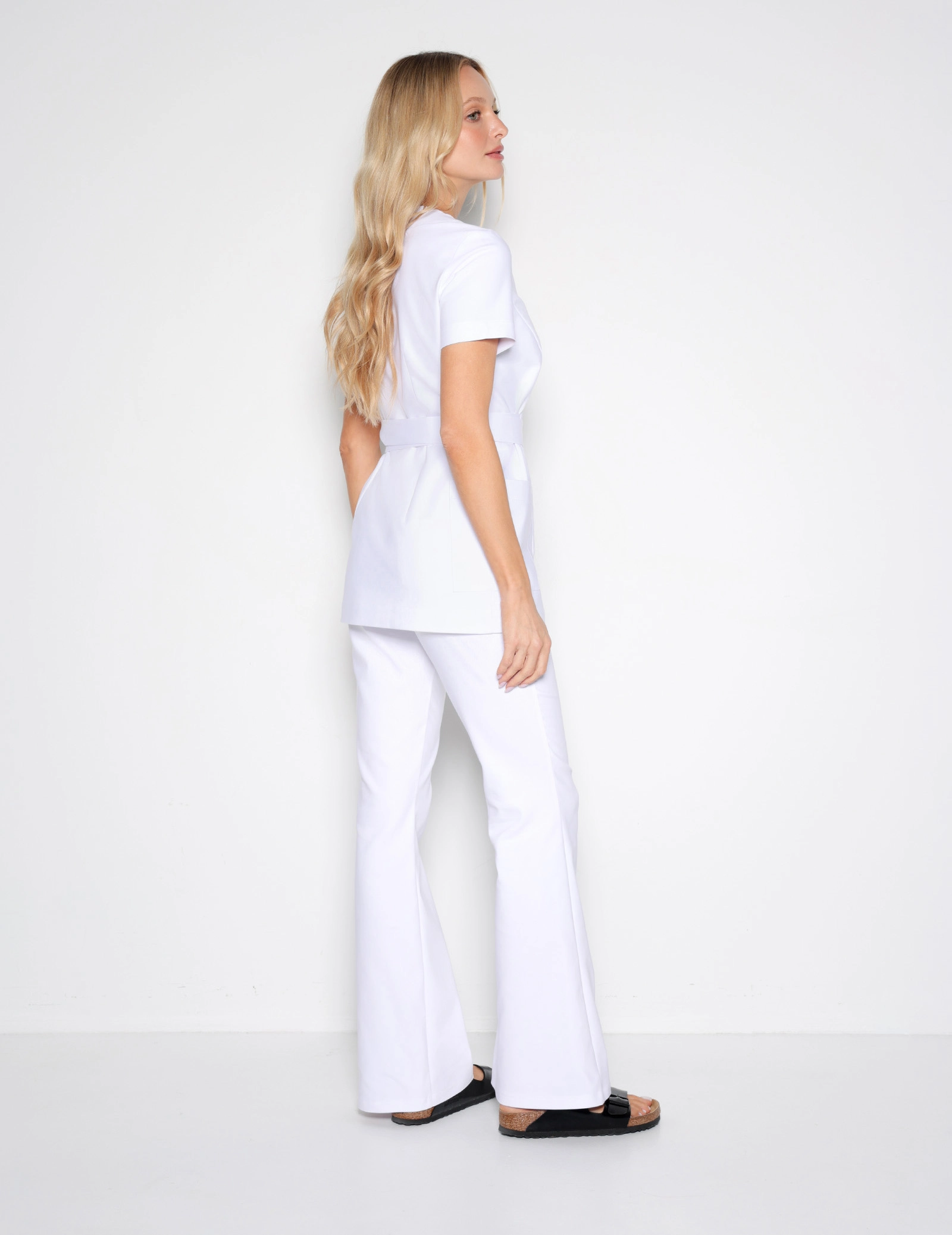 Medical Scrub Top Tie-Back Auri - WHITE